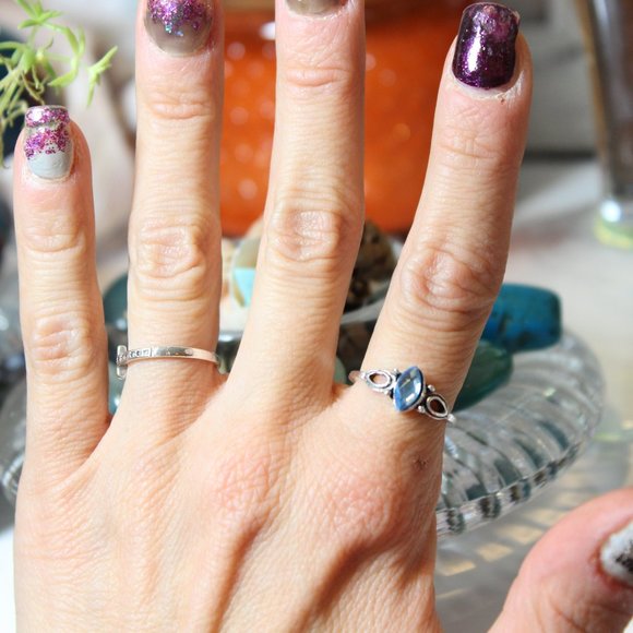 Silver Marquise Blue Topaz Minimalist Ring size 6 - Picture 4 of 4